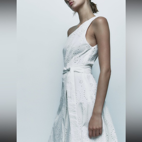 Zara white embroidered asymmetric dress - Picture 6 of 13